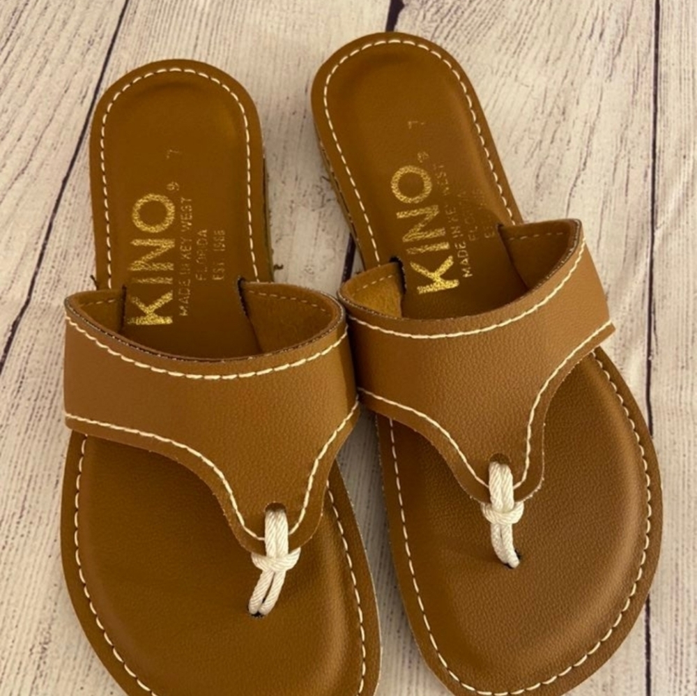 Kino sandals